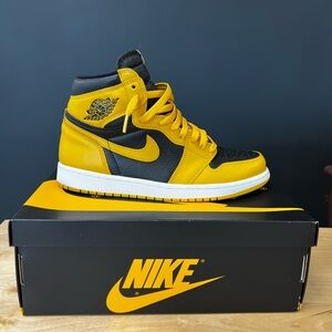 Air Jordan 1 retro OG high “Pollen” size 9